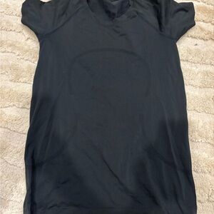 Black Lululemon Swiftly